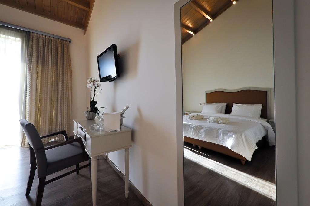 Belvedere Hotel Kalamata Zimmer foto